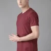 0419422a-f244-495c-a752-7442918506561575021633910-Roadster-Men-Maroon-Solid-Round-Neck-T-shirt-427157502163180-3_1a6833dc-7e30-4aa5-ae1b-d6ad7edaa55bwebp