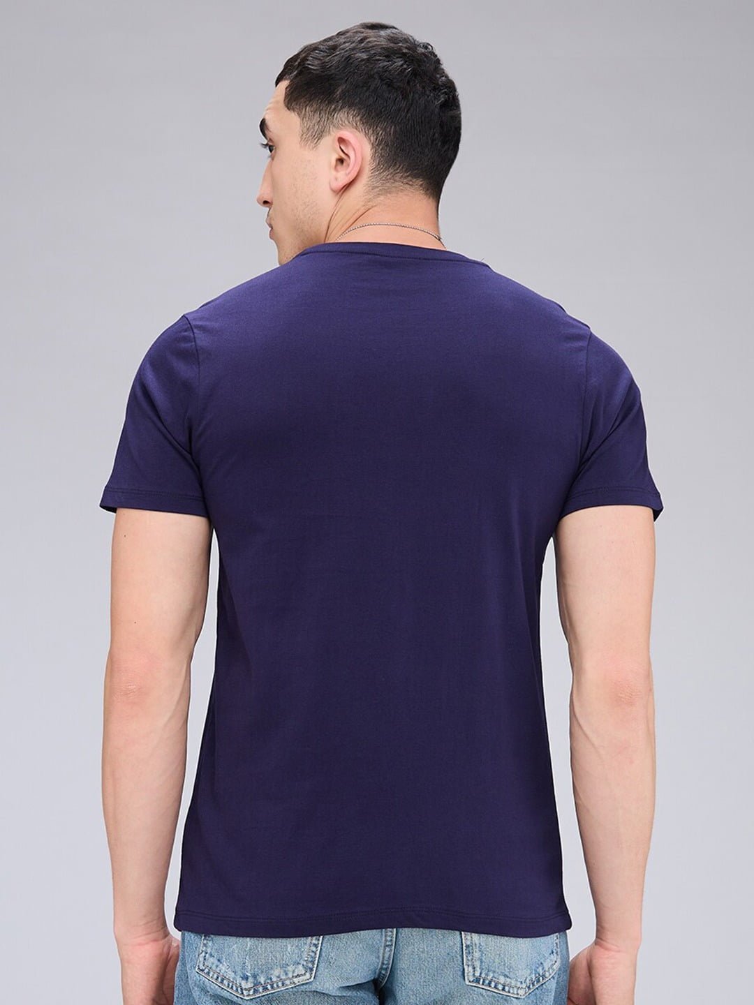 d6f7f1d2-52cd-4ac5-b34a-2da0ba45b73e1711212228029NOIRAMenPocketsT-shirt4jpg