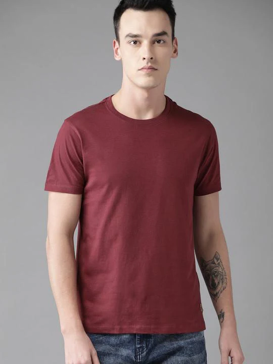 ef7863cb-fb4e-433d-b3ac-4c59825cf6a41575021634035-Roadster-Men-Maroon-Solid-Round-Neck-T-shirt-427157502163180-1_0ee105bc-6db9-43c0-bd4b-9ce2fda89846webp